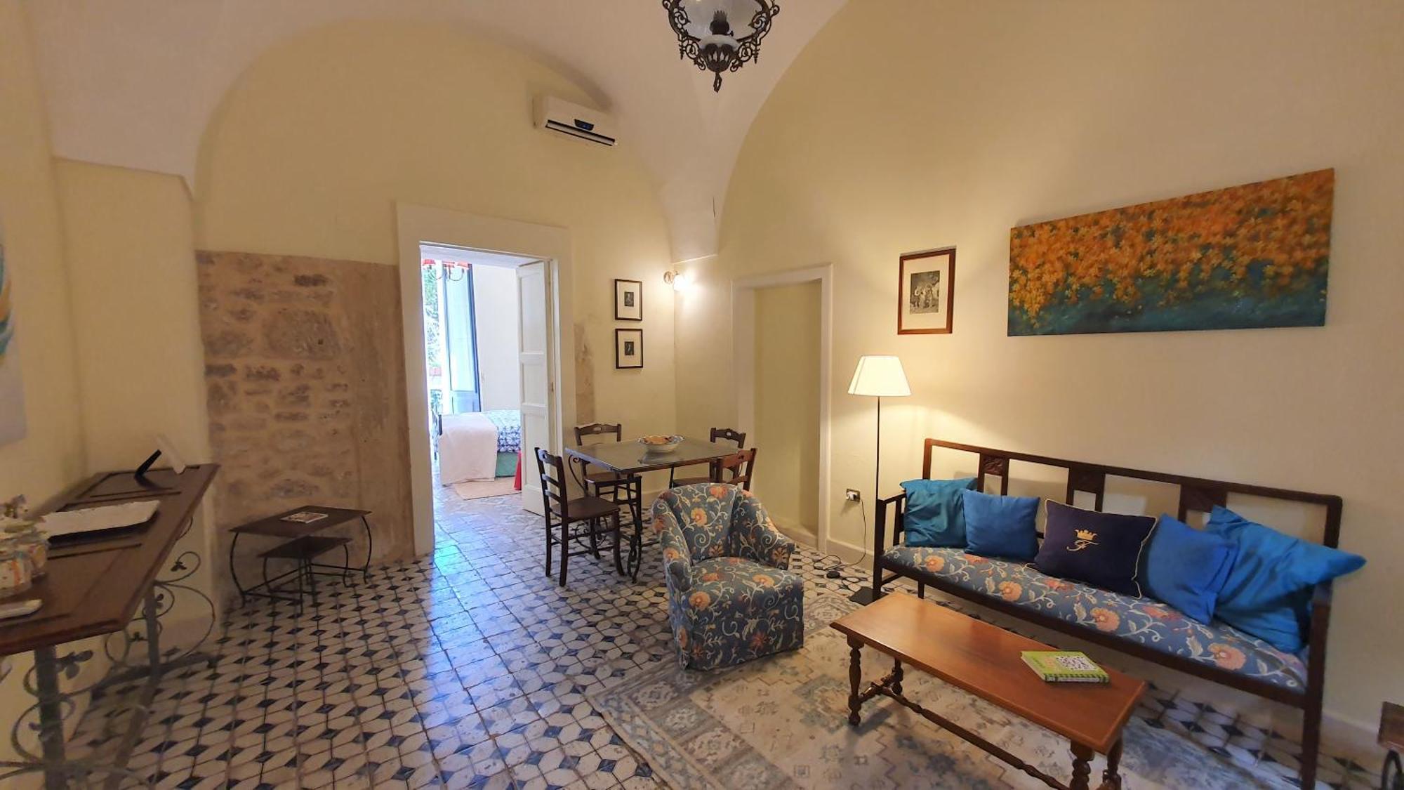 Palazzo Bernardini Apartman Lecce Kültér fotó