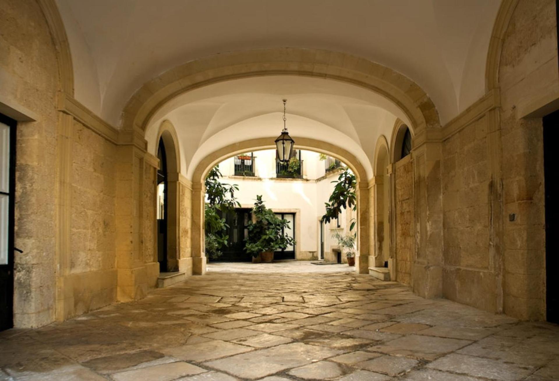 Palazzo Bernardini Apartman Lecce Kültér fotó