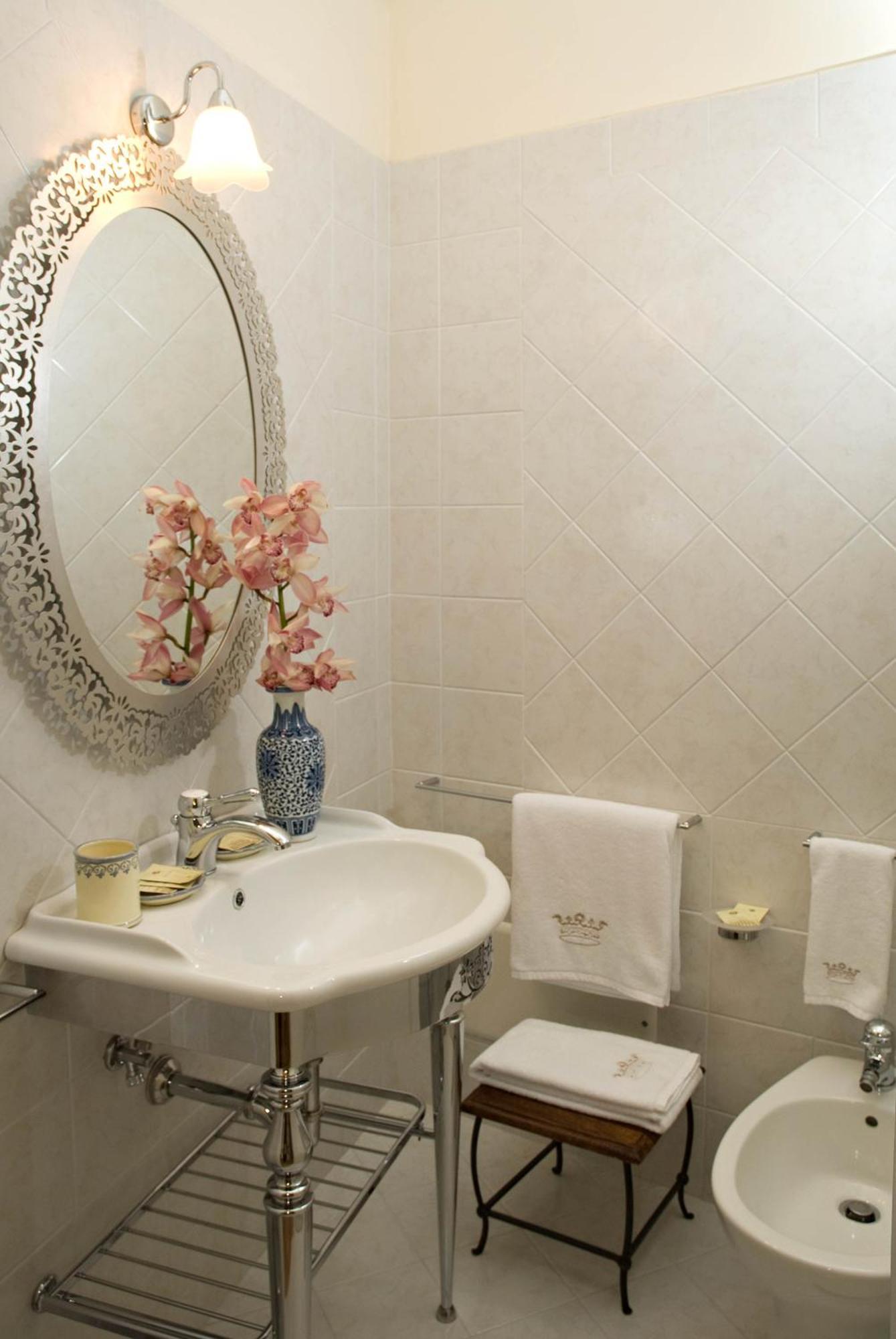 Palazzo Bernardini Apartman Lecce Kültér fotó